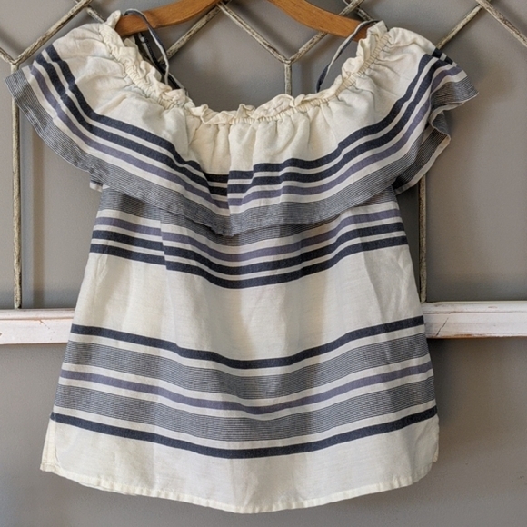 Evereve Tops - Splendid off shoulder striped top from Evereve NWT